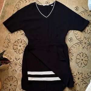 Scotch & Soda Black and White V-Neck Mini Dress